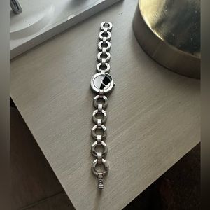 Women’s Movado Diamond Watch (battery) gorgeous!